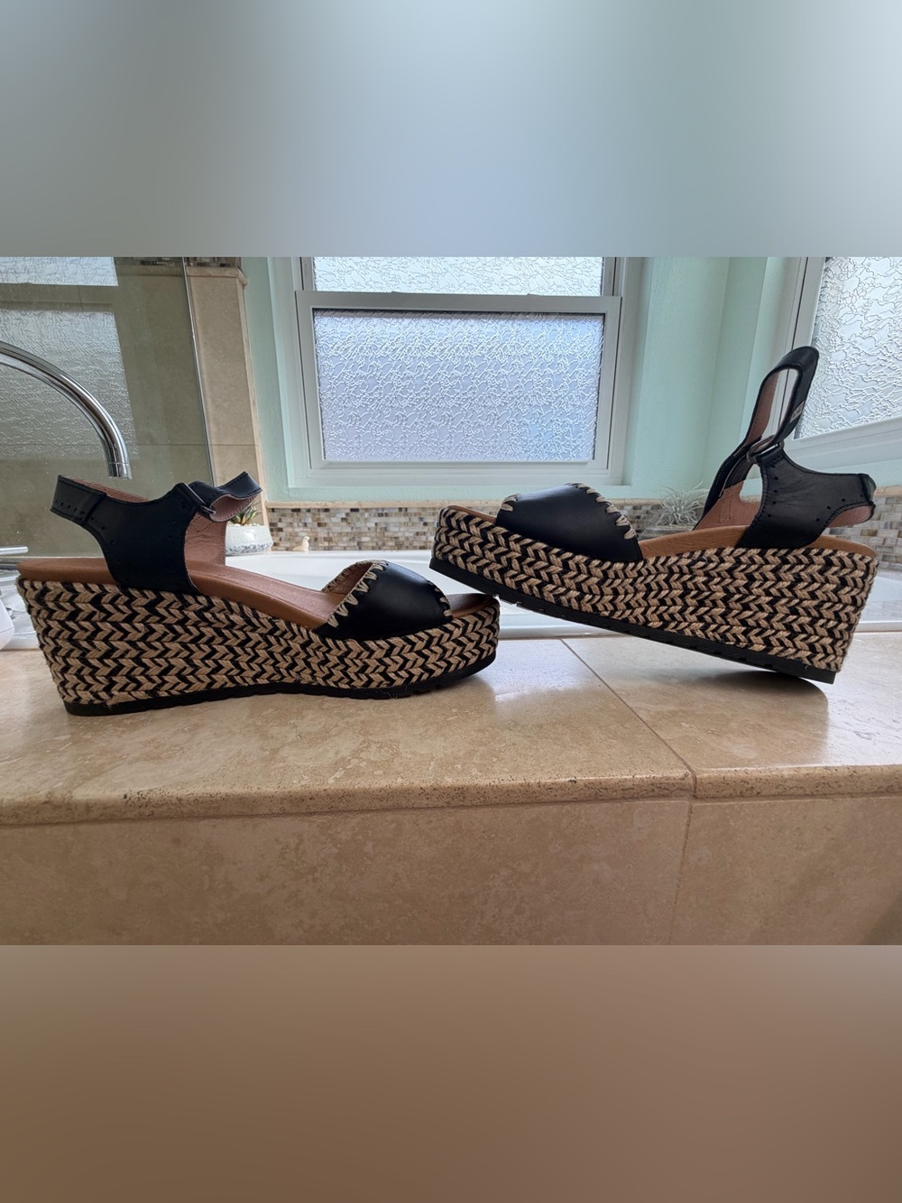 Naot Black Braided Espadrille Platform Sandals size 10